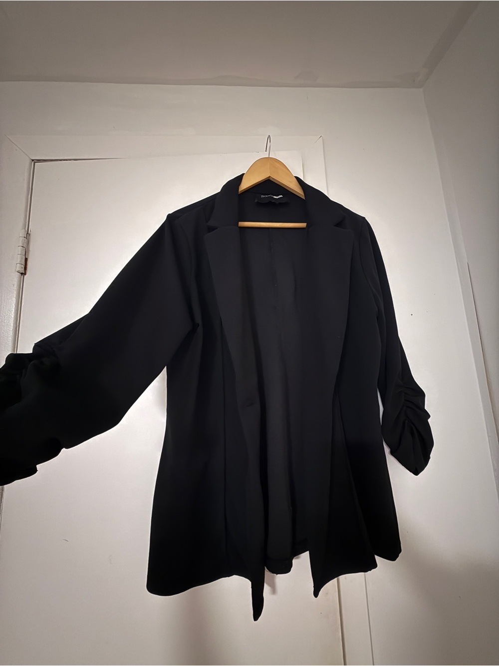 Fashion Nova Black blazer
